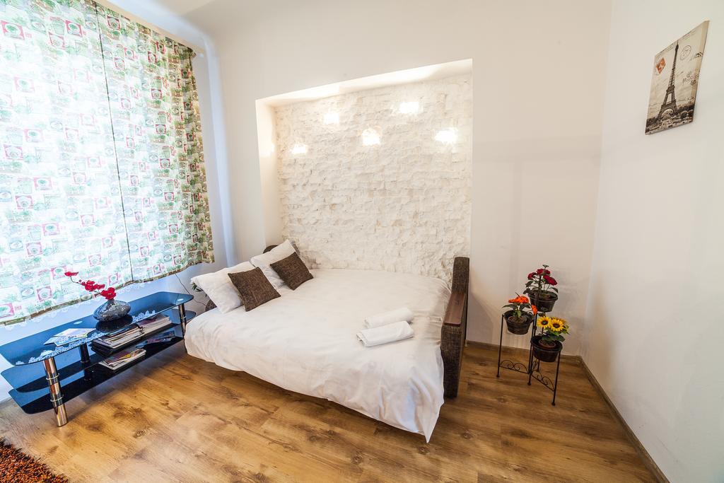 Old Town Peldu Apartment Рига Экстерьер фото